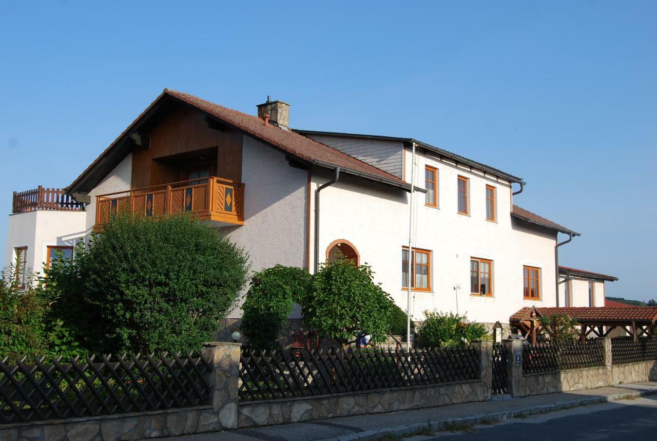 Gaestezimmer Glaser Gross-Siegharts Exterior foto
